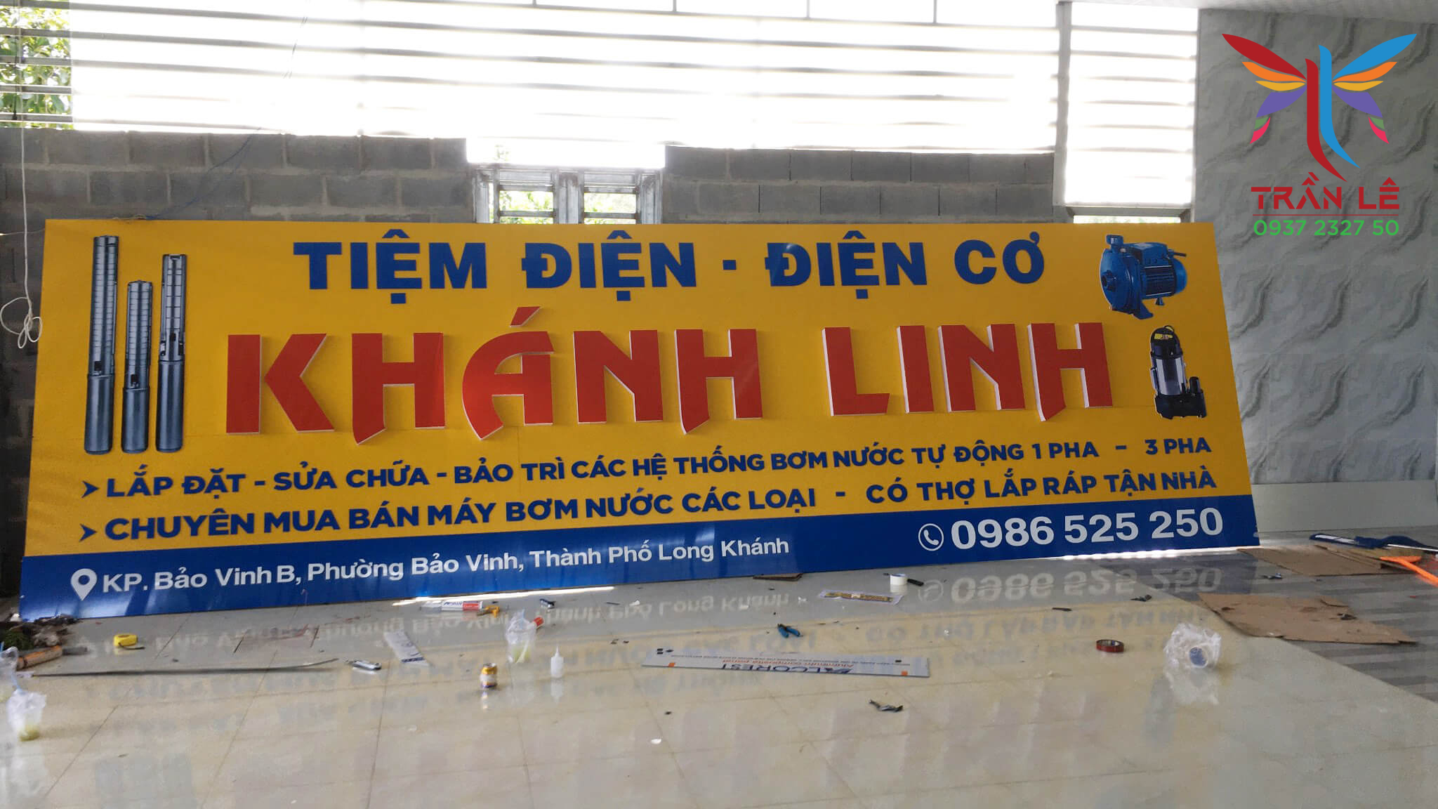 bảng hiệu alu uốn nổi chân form - quảng cáo Trần Lê Long Khánh